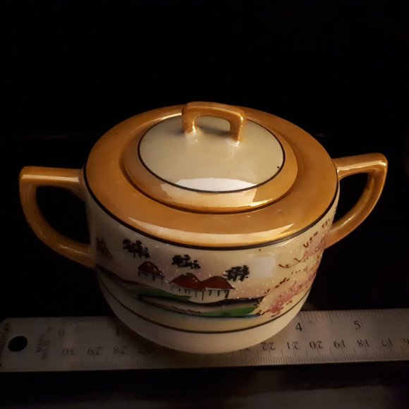 Vintage Lusterware Cream and Sugar - Picture 8 of 9